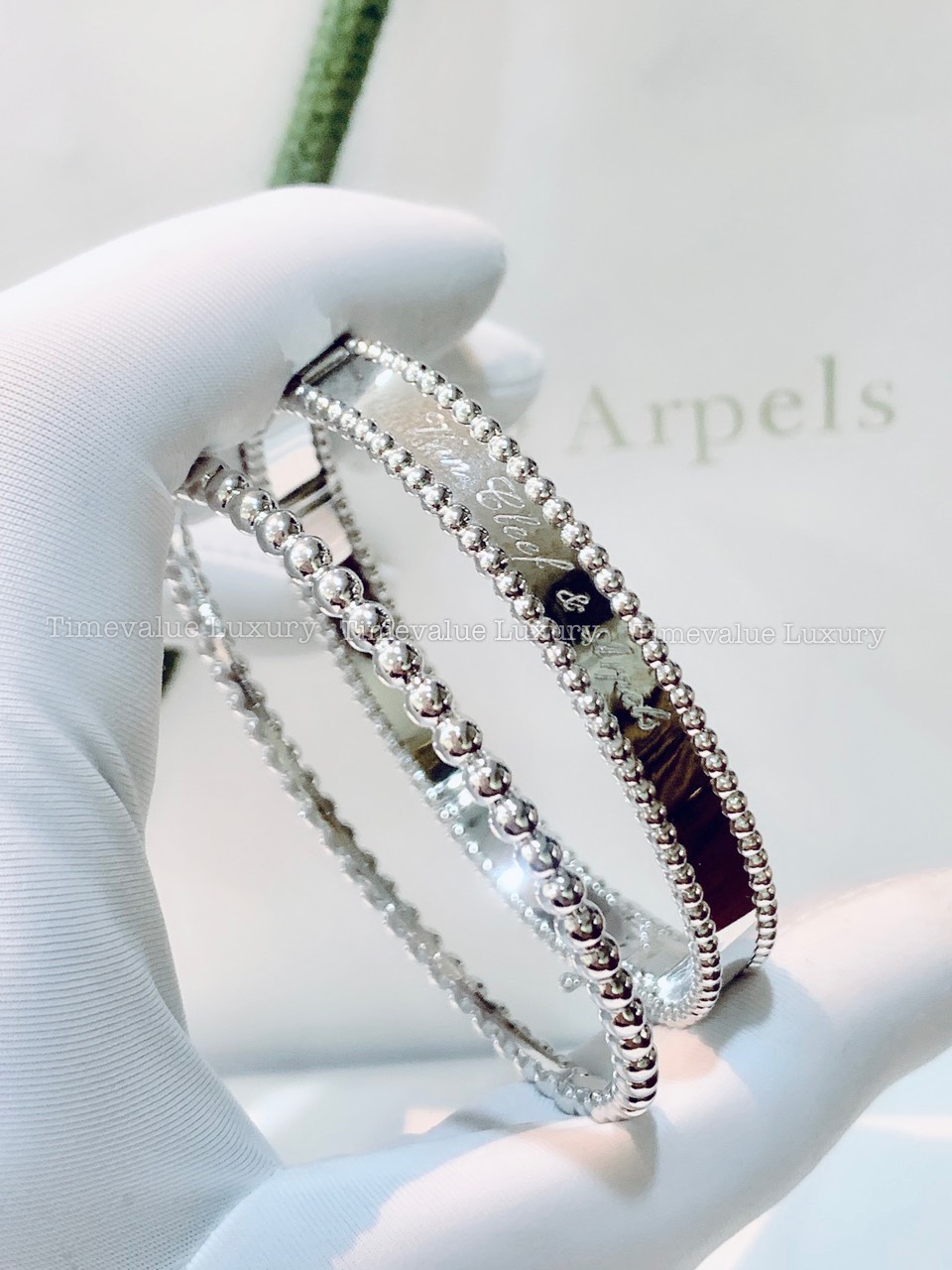 lắc tay nữ perles signature bracelet, medium model 02