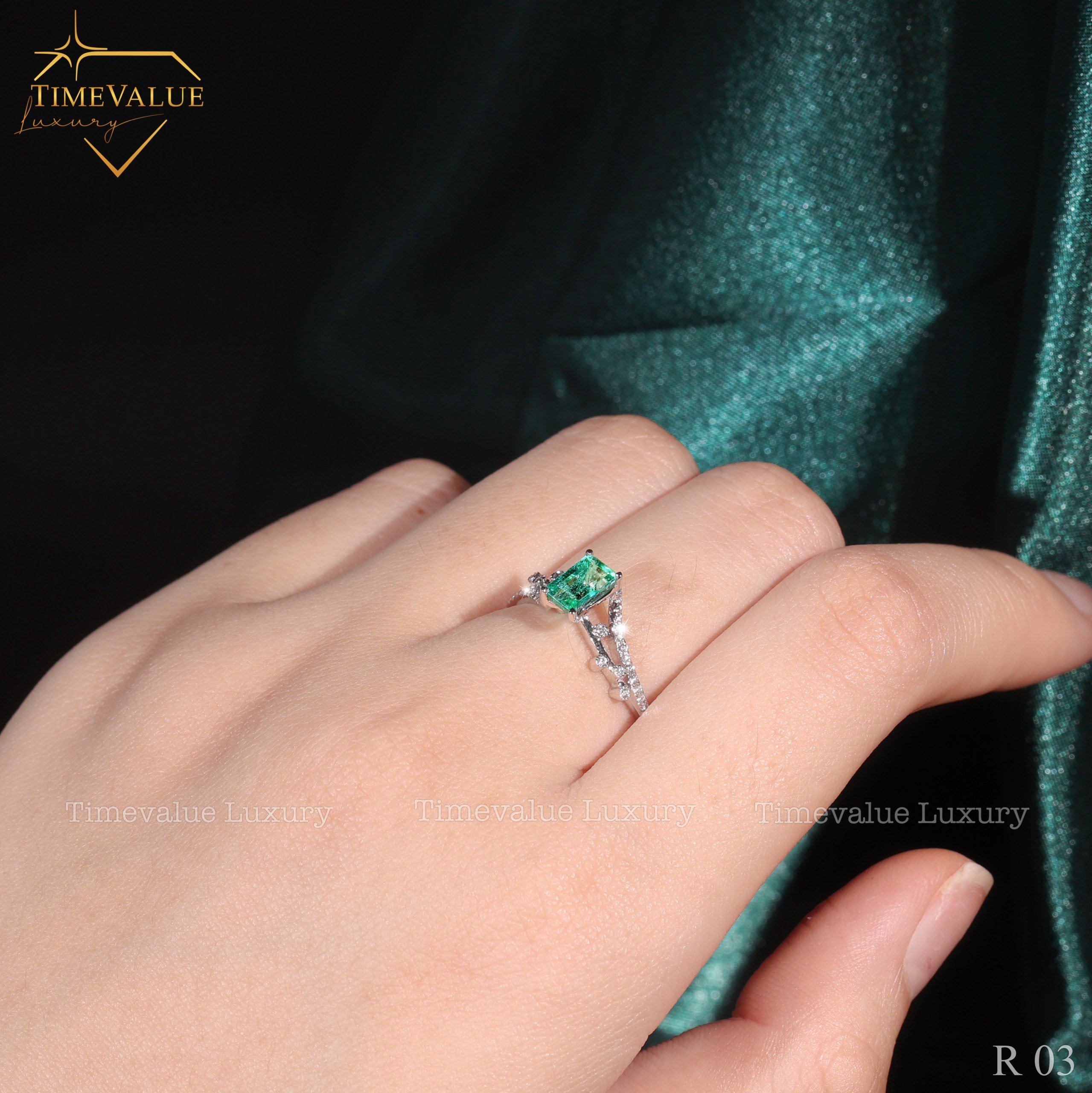 Nhẫn Kim cương Nữ gắn đá Emerald R03